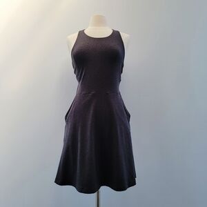 Patagonia Seabrook Dress Size Small Black Crossback Athleisure Outdoorsy Sample